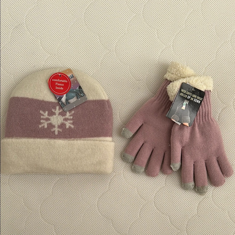 Chic Pink and Cream Hat for Stylish Outings